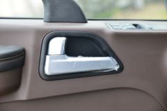 解放 领途 160马力 4X2 4.13米冷藏车(国六)(山东宇恒)