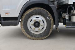 解放 领途 160马力 4X2 4.13米冷藏车(国六)(山东宇恒)