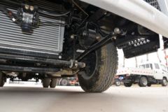 解放 领途 160马力 4X2 4.13米冷藏车(国六)(山东宇恒)