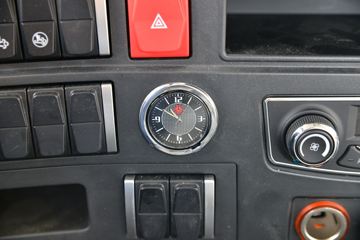 �й�����HOWO ͳ˧ 2021�� 130���� 4.15�׵�����ʽ�Ῠ(����)ͼƬ