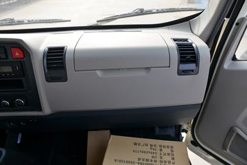 �й�����HOWO ͳ˧ 130���� 4.15�׵��������Ῠ(����)ͼƬ