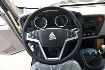 �й�����HOWO ͳ˧ 130���� 4.15�׵��������Ῠ(����)ͼƬ