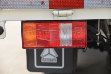 �й�����HOWO ͳ˧ 130���� 4.15�׵��������Ῠ(����)ͼƬ