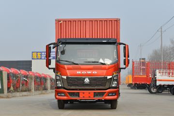 中国重汽HOWO 统帅 200马力 6.25米排半厢式载货车(ZZ5187XXYH4715F1B)