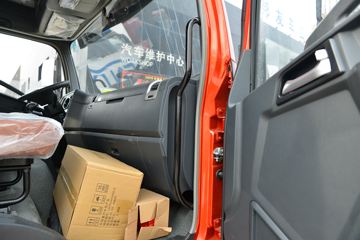 �й�����HOWO G5X�п� 220���� 6.75���Ű���ʽ�ػ���(����)(�߶�)ͼƬ