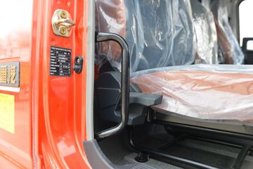 �й�����HOWO G5X�п� 220���� 6.75���Ű���ʽ�ػ���(����)(�߶�)ͼƬ