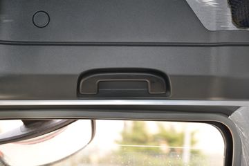 �й�����HOWO G5X�п� 220���� 6.75���Ű���ʽ�ػ���(����)(�߶�)ͼƬ