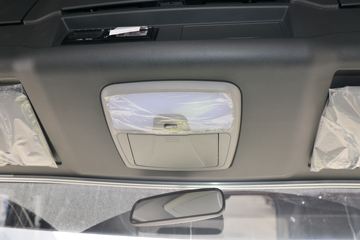 �й�����HOWO G5X�п� 220���� 6.75���Ű���ʽ�ػ���(����)(�߶�)ͼƬ