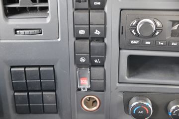 �й�����HOWO G5X�п� 220���� 6.75���Ű���ʽ�ػ���(����)(�߶�)ͼƬ