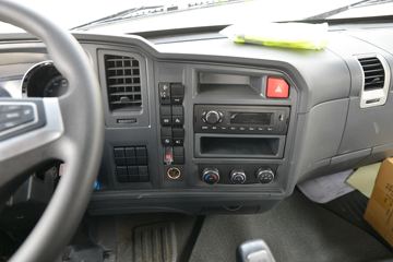 �й�����HOWO G5X�п� 220���� 6.75���Ű���ʽ�ػ���(����)(�߶�)ͼƬ