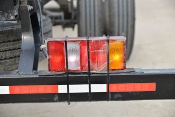 �й�����HOWO G5X�п� 220���� 6.75���Ű���ʽ�ػ���(����)(�߶�)ͼƬ