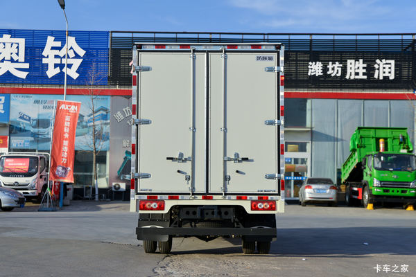 福康动力时代领航5，适合拉重载的一款车型