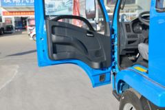 跃进 开拓X300 130马力 3.95米自卸车(国六)(SH3043VEDCMZ)