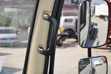 �������ó� ����X9 131���� 4X2 4.08�׵�����ʽ�ῨͼƬ