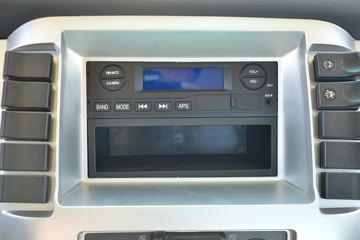 �������ó� ����X9 131���� 4X2 4.08�׵�����ʽ�ῨͼƬ