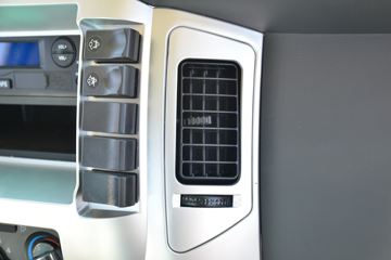 �������ó� ����X9 131���� 4X2 4.08�׵�����ʽ�ῨͼƬ