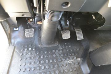 �������ó� ����X9 131���� 4X2 4.08�׵�����ʽ�ῨͼƬ