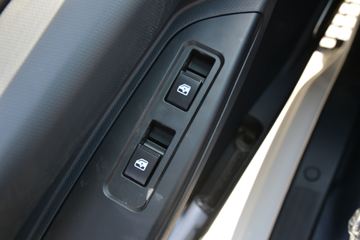 �������ó� ����X9 131���� 4X2 4.08�׵�����ʽ�ῨͼƬ