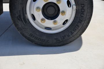 �������ó� ����X9 131���� 4X2 4.08�׵�����ʽ�ῨͼƬ