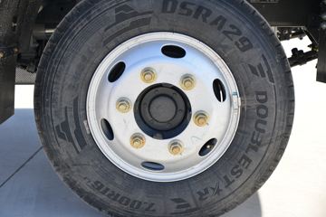 �������ó� ����X9 131���� 4X2 4.08�׵�����ʽ�ῨͼƬ