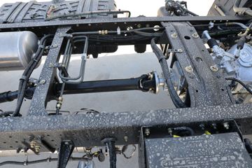 �������ó� ����X9 131���� 4X2 4.08�׵�����ʽ�ῨͼƬ