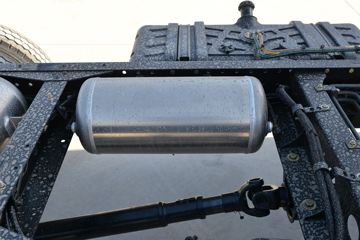 �������ó� ����X9 131���� 4X2 4.08�׵�����ʽ�ῨͼƬ