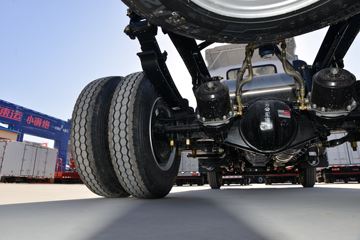 �������ó� ����X9 131���� 4X2 4.08�׵�����ʽ�ῨͼƬ