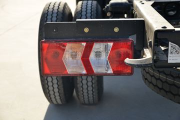 �������ó� ����X9 131���� 4X2 4.08�׵�����ʽ�ῨͼƬ