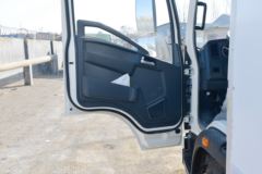 中国重汽HOWO 悍将 150马力 4X2 4.1米冷藏车(ZZ5047XLCH3315F145)