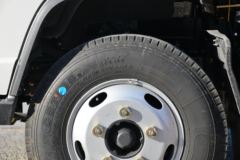 江铃 顺威窄体 143马力 4.21米单排厢式轻卡(国六)(气刹)