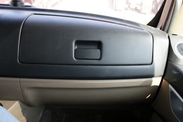 �й����� HOWO TX 250���� 4X2 6.8�ײ�դʽ�ػ���(����)(ZZ5187CCYK501GF1)ͼƬ