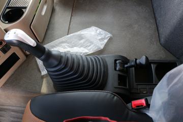 �й����� HOWO TX 250���� 4X2 6.8�ײ�դʽ�ػ���(����)(ZZ5187CCYK501GF1)ͼƬ