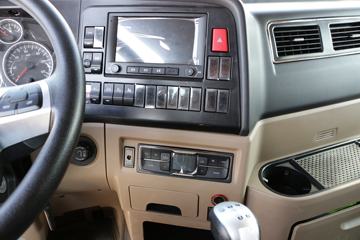 �й����� HOWO TX 250���� 4X2 6.8�ײ�դʽ�ػ���(����)(ZZ5187CCYK501GF1)ͼƬ