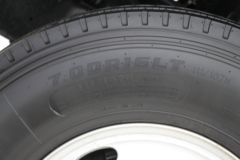 江铃 新款顺达 116马力 2.755米双排栏板轻卡(JX1041TSCB25)