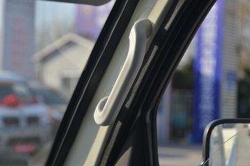 ���� ����M1 ������ 1.6L 122���� ���� 3.05�׵�������΢��(����)ͼƬ