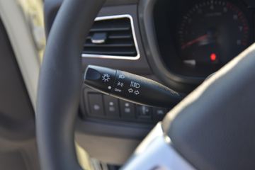 ���� ����M1 ������ 1.6L 122���� ���� 3.05�׵�������΢��(����)ͼƬ