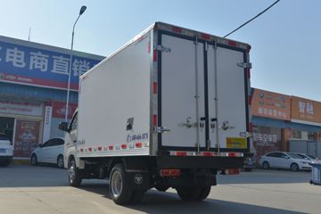  M1 1.5L 116 4X2 2.79س()(BJ5021XLC3JV2-02)ͼƬ