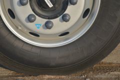 福田 奥铃大黄蜂 220马力 6.2米排半翼开启厢式载货车(BJ5188XYKKPFK-AD1)