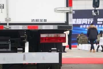 Զ�� ����H7E ������ 4.5T 4.15�׵��Ŵ��綯��ʽ�Ῠ89.1kWhͼƬ