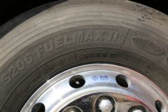 中国重汽 汕德卡SITRAK C7H重卡 570马力 6X4 AMT自动挡牵引车(国六)(速比2.85)(ZZ4256W324HF1B)