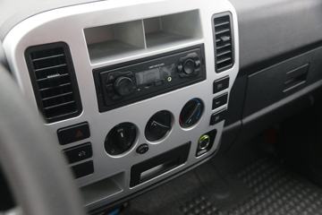 һ������ ��ž���3ϵ 130���� 3.75����ж��(��̩8��)ͼƬ