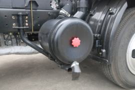 解放经典3系&nbsp;自卸车底盘                                                图片