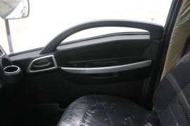 新奥普力&nbsp;载货车驾驶室                                               图片