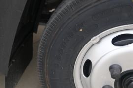 新奥普力&nbsp;载货车底盘                                                图片