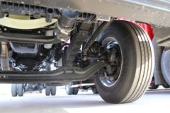 东风商用车 天锦KR PLUS 290马力 4X2 9.8米厢式载货车(国六)
