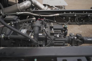 ���� �����A5X���п� 245���� 4X2 6.8�������ػ���(����)(HFC1181P2K2A50CS)ͼƬ