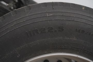 ���� �����A5X���п� 245���� 4X2 6.8�������ػ���(����)(HFC1181P2K2A50CS)ͼƬ