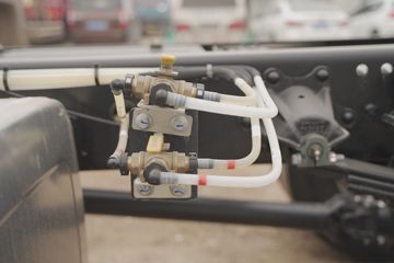 ���� �����A5X���п� 245���� 4X2 6.8�������ػ���(����)(HFC1181P2K2A50CS)ͼƬ