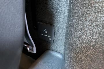 ���� ��ԽQ7�ؿ� 560���� 6X4 AMT�Զ���ǣ����(�ɰ���)ͼƬ