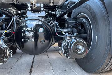 ���� ��ԽQ7�ؿ� 560���� 6X4 AMT�Զ���ǣ����(�ɰ���)ͼƬ